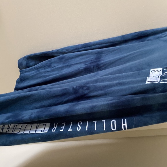 Blue long sleeve holister California surf shirt - Picture 4 of 4